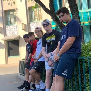 Meet your Posher, Brady